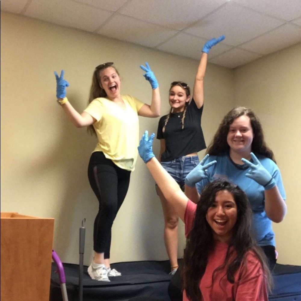 Meet your Posher, Jayna